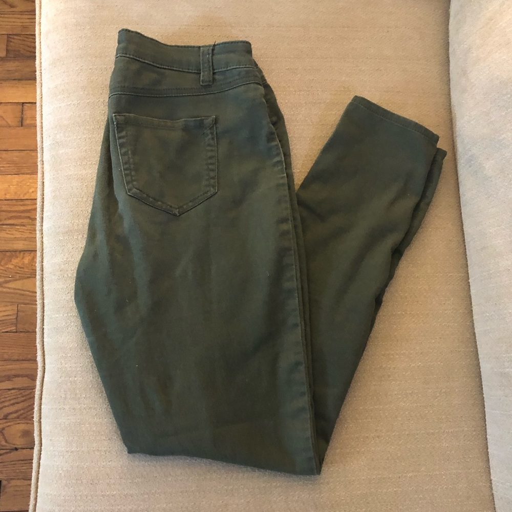 Blue Spice Green Pants